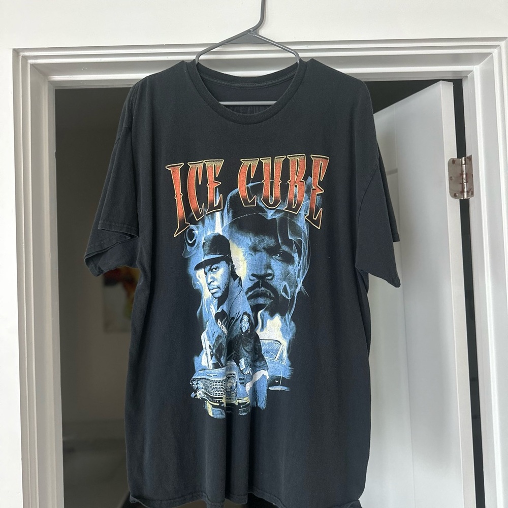 Black Graphic T-Shirt Ice Cube